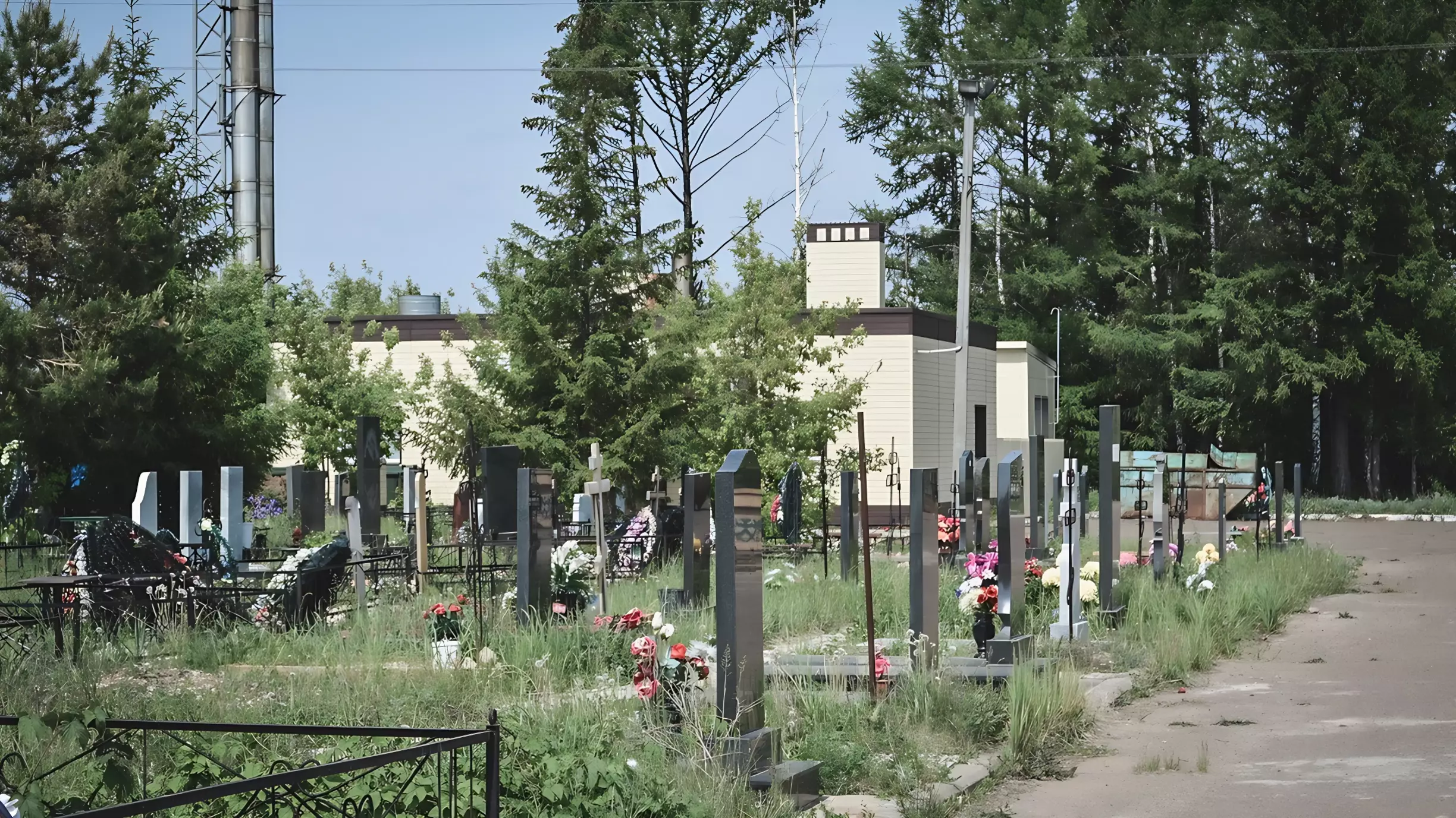 На белгородских кладбищах установят укрытия и биотуалеты
